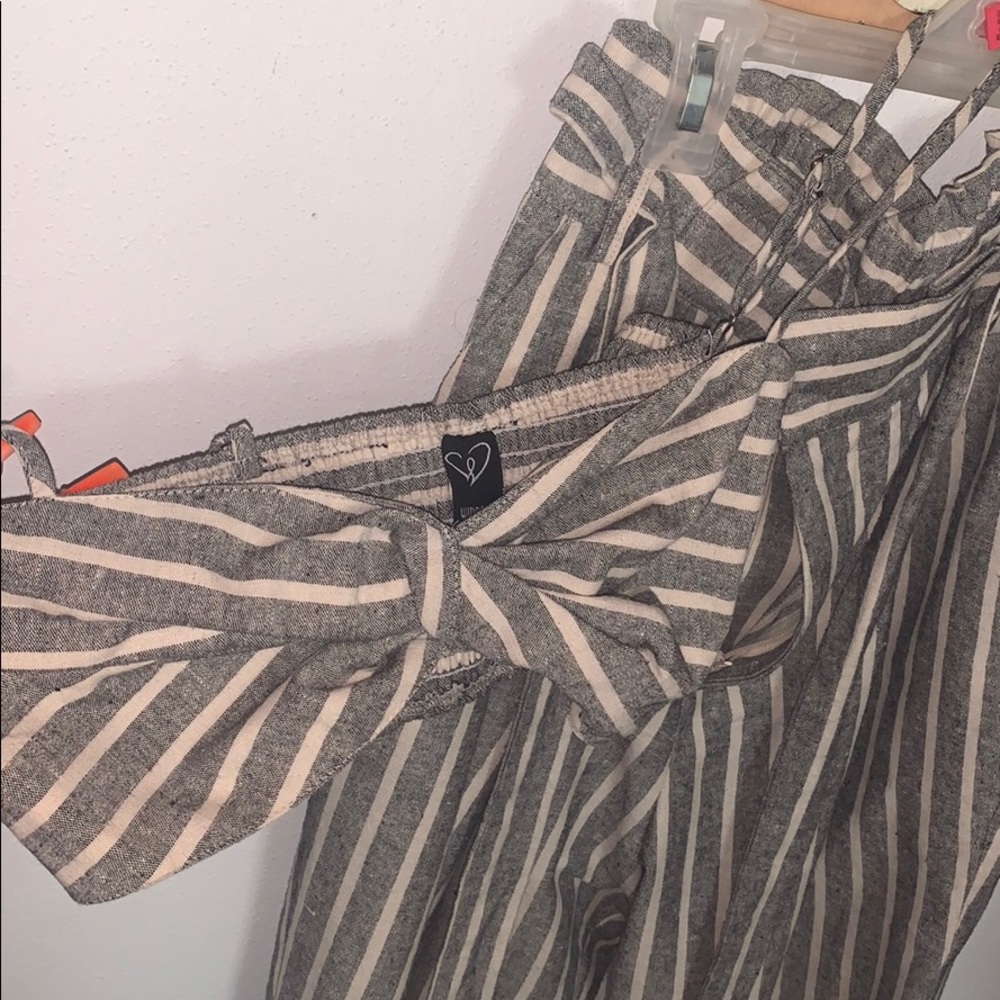 2 piece striped Windsor outfit